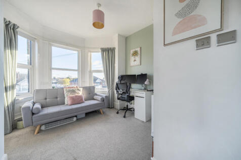 1385036-10-6925c5...