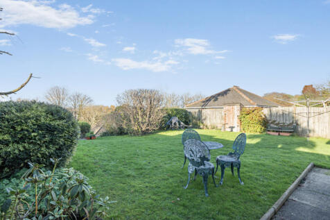 1385036-7-6925c58...