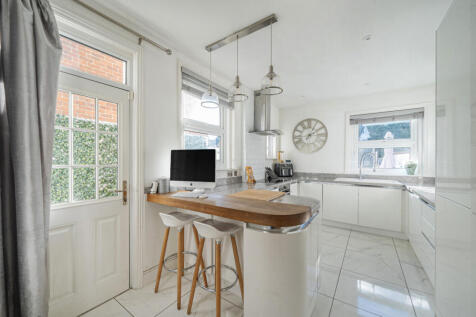 1385034-7-6925bfa...