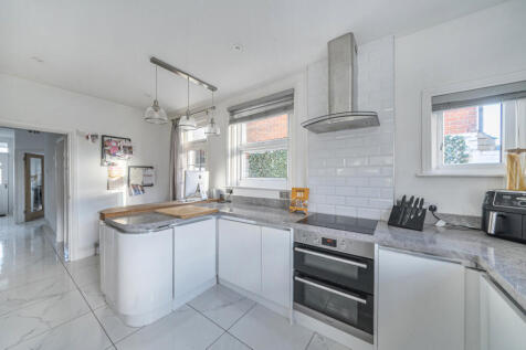 1385034-10-6925c1...