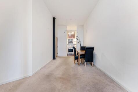 Photograph 34