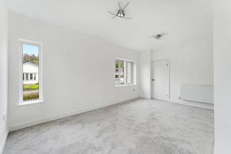 Photograph 9