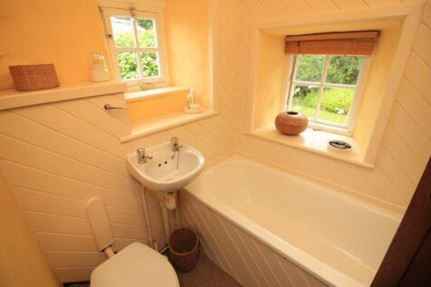 Bathroom cottage