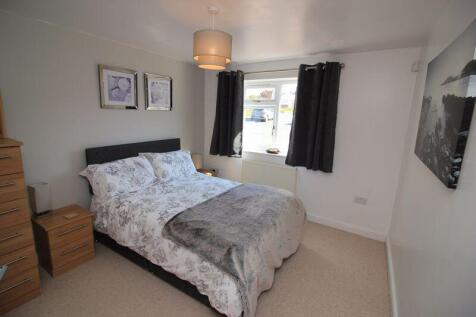 ground floor bedroom 4