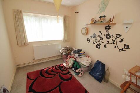 bedroom 2 g/f