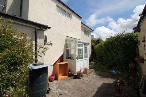 rear courtyard and garden
