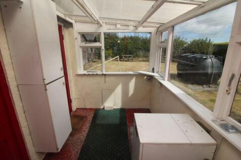 rear porch/utility