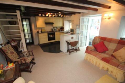living room / kitchen