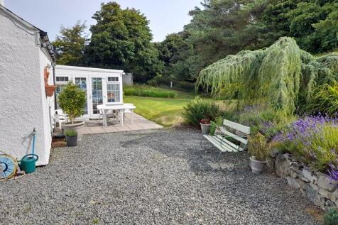 side and patio