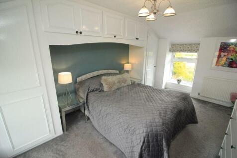 Main Bed 1