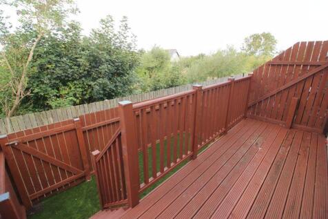 rear decking and courtyard garden