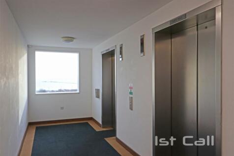 9th Floor Landing.jpg