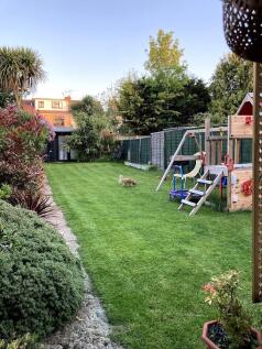 South Backing Rear Garden