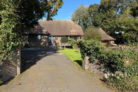 FRONT VIEW WITH DRIVEWAY