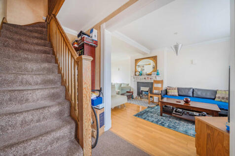 1333946-7-688cd85...