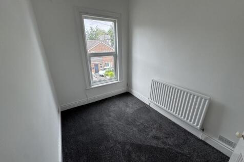 Bedroom No.4 (front)