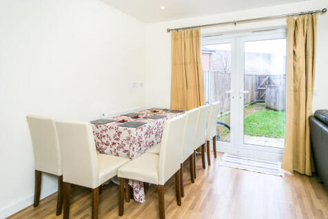 1c1b5eb8-b747-4e77-8