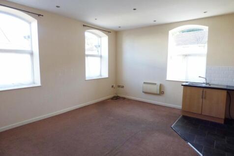Kitchen/Living Area