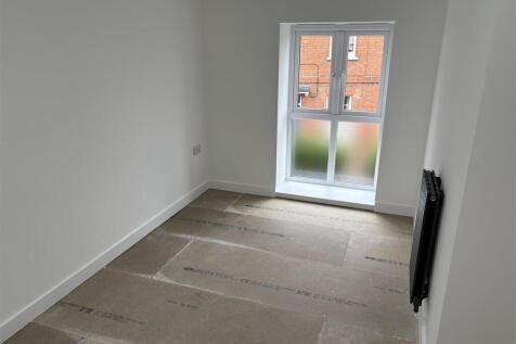 Master Bedroom.jpg