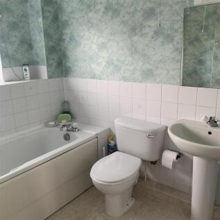 Bathroom.jpg