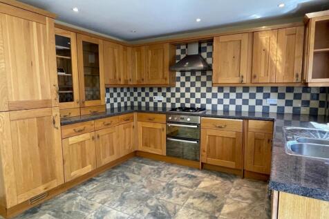 Kitchen.,.jpg