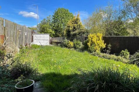 Rear Garden..jpg
