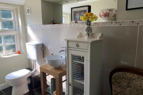 Downstairs shower room 1.jpg