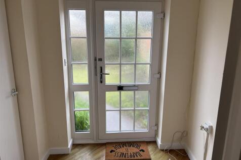 Hallway.jpg