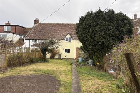 Rear Garden..jpg