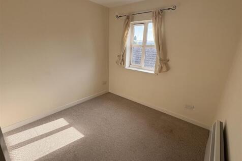 Bedroom2.jpg
