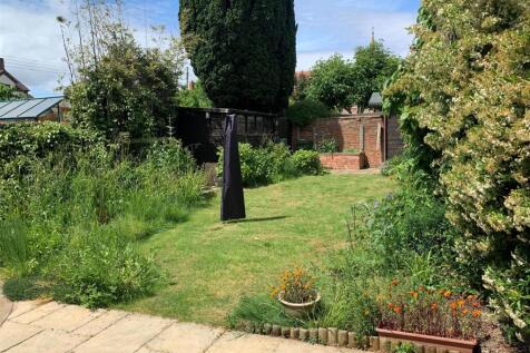 garden 3.jpg