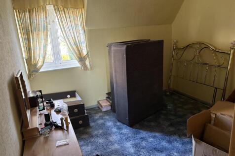 Bedroom 2.jpg