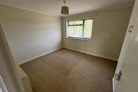 Master Bedroom.jpg