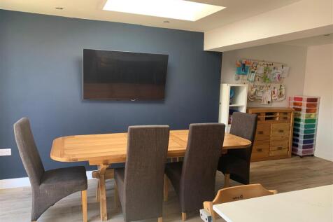 dining space.jpg