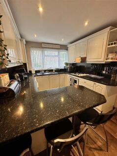 Kitchen 3.jpg