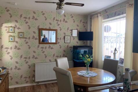 dining area.jpg