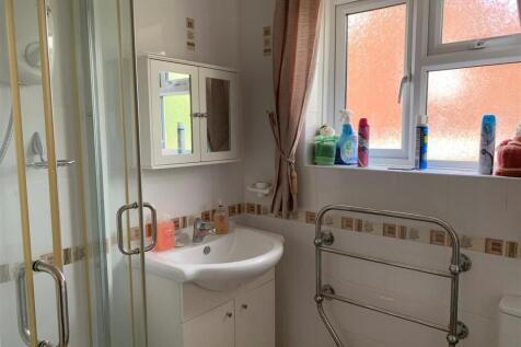 shower room.jpg