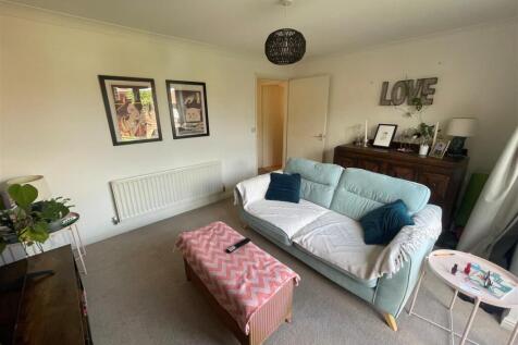 Sitting room.jpg