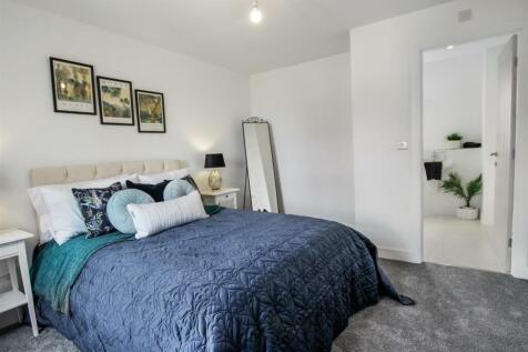 bedroom 3.jpg