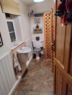 thumbnail_IMG_20250727_CloakroomWC.jpg