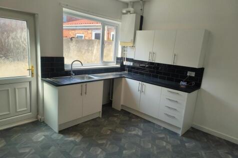 kitchen 1.jpg