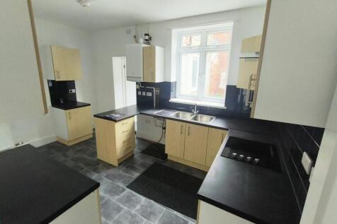 kitchen 1.jpg