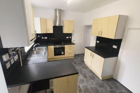 kitchen 2.jpg