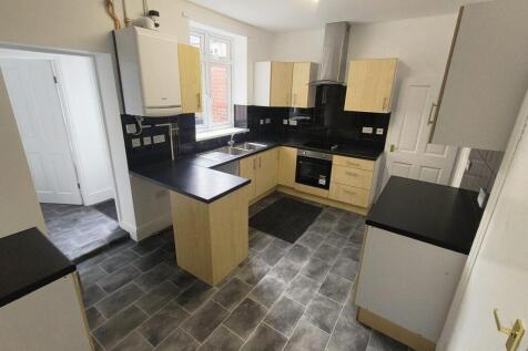 kitchen 3.jpg