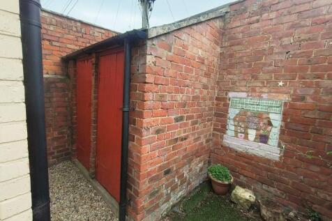 back yard storage.jpg