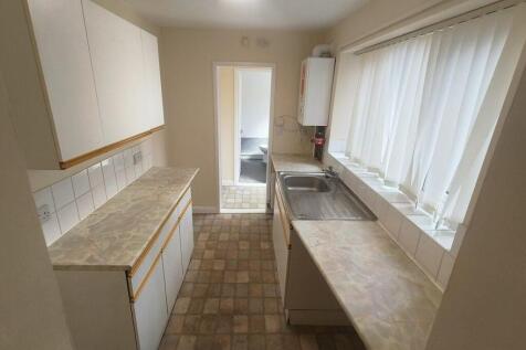 kitchen 1.jpg