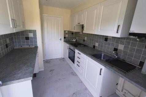 kitchen 2.jpg