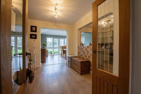 thumbnail_Kirsty&#39;s House -13.jpg
