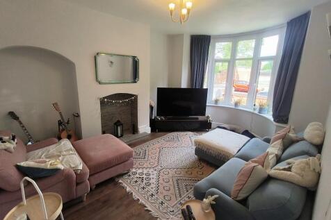 livingroom 1.jpg