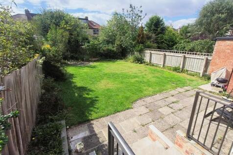 garden 1.jpg